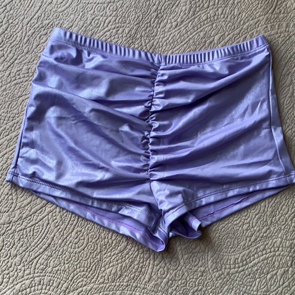 Shiny Ruched High Waisted Shorts - Picture 6 of 7